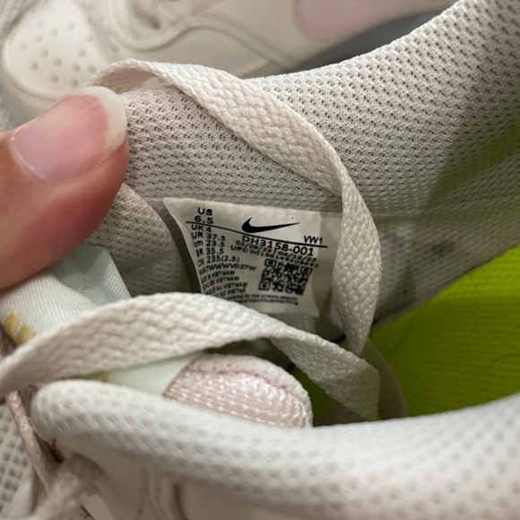 Nike Court Vision - Picture 2 of 3